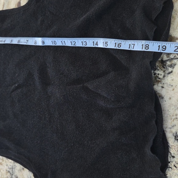 Line Knit Knotted Tank - Picture 5 of 6